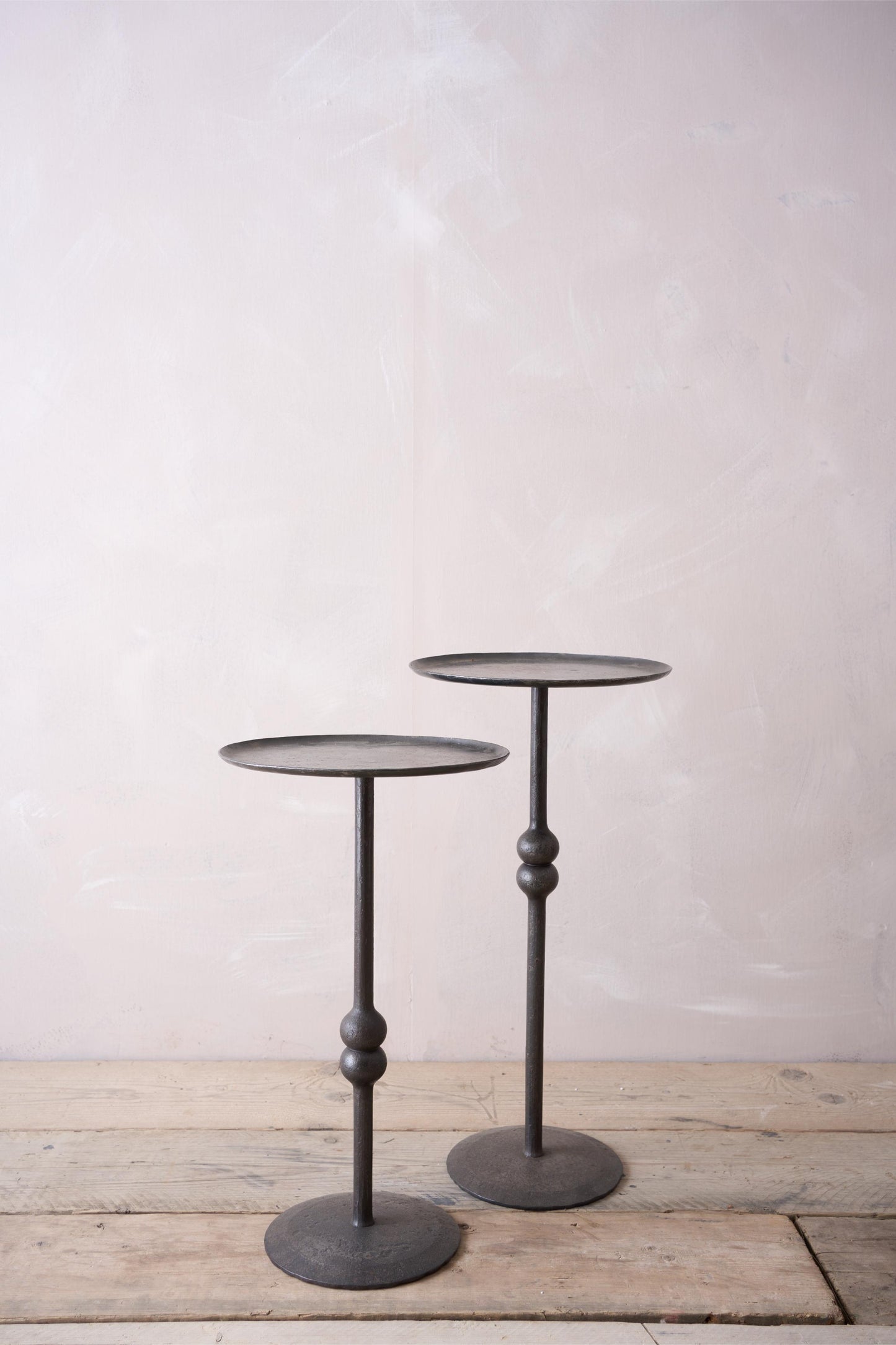 'Brokkr' Nesting tables