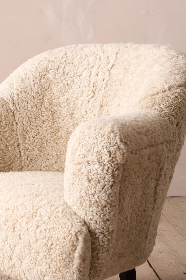 The 'Milo' Sheep wool armchair